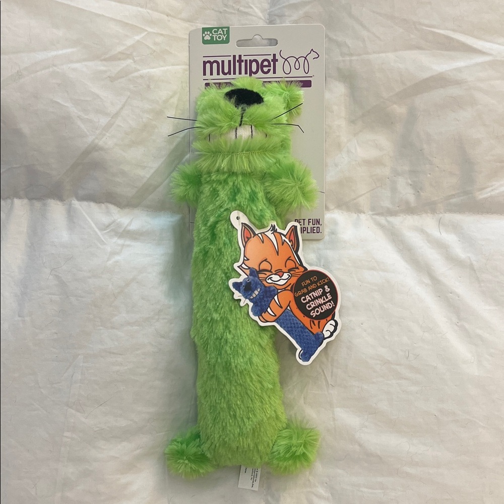 NWT Multipet Green Loofa Plush Cat Toy with Catnip